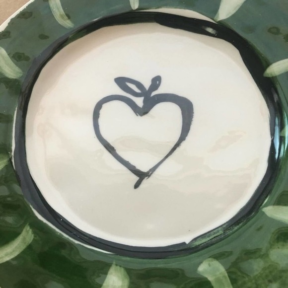 ANTHROPOLOGIE Hotel Magique Heart Dessert Plate Green with Black Heart NEW - Picture 3 of 9
